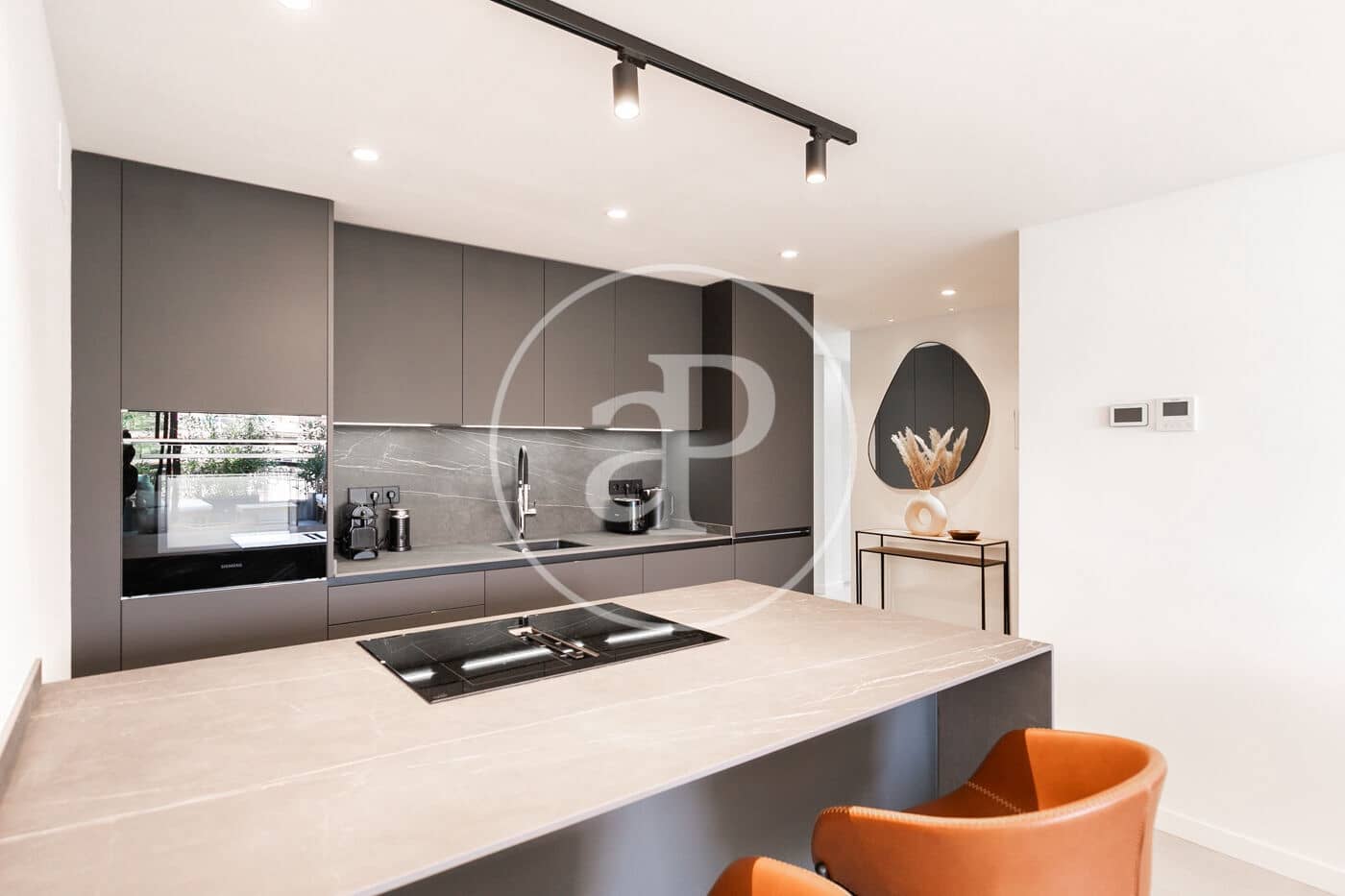 2 soveværelse Lejlighed til salg i Barcelona by - € 1.100.000 (Ref: 8776285)