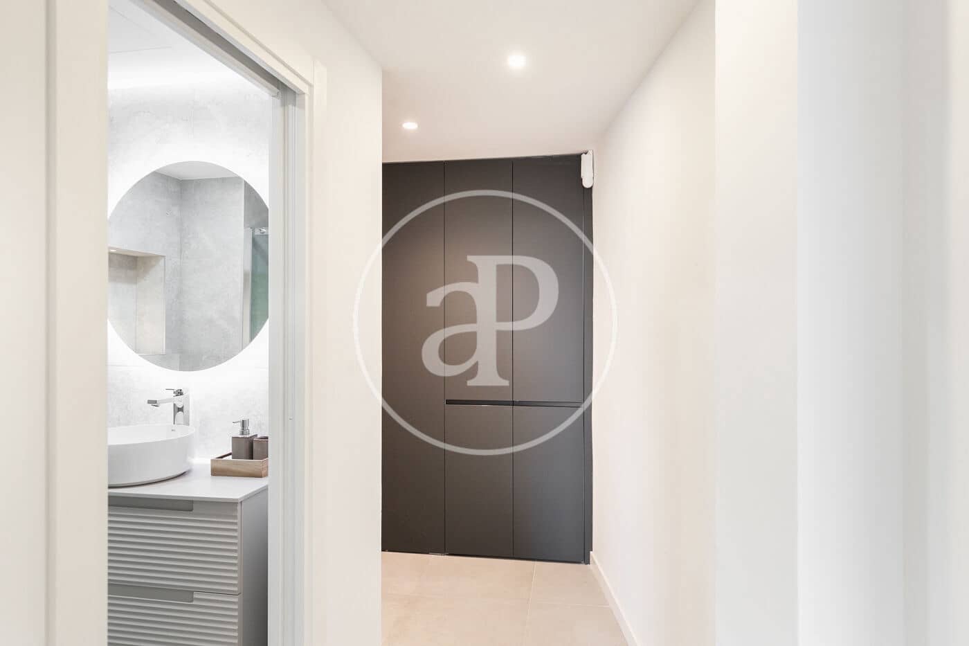 2 soveværelse Lejlighed til salg i Barcelona by - € 1.100.000 (Ref: 8776285)