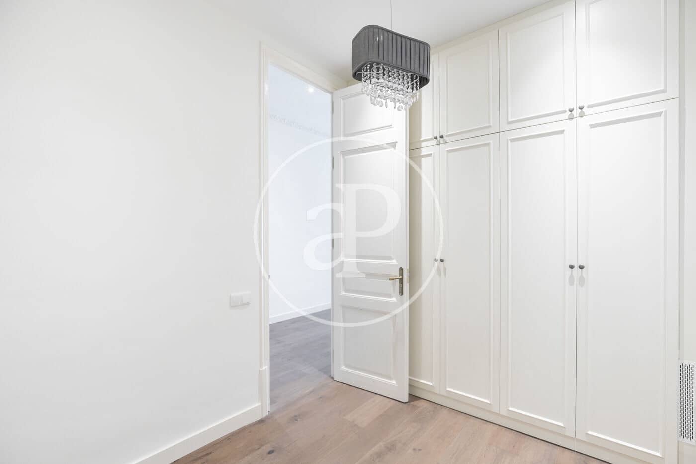 4 sovrum Lägenhet att hyra i Barcelona stad - 4 295 € (Ref: 8781819)