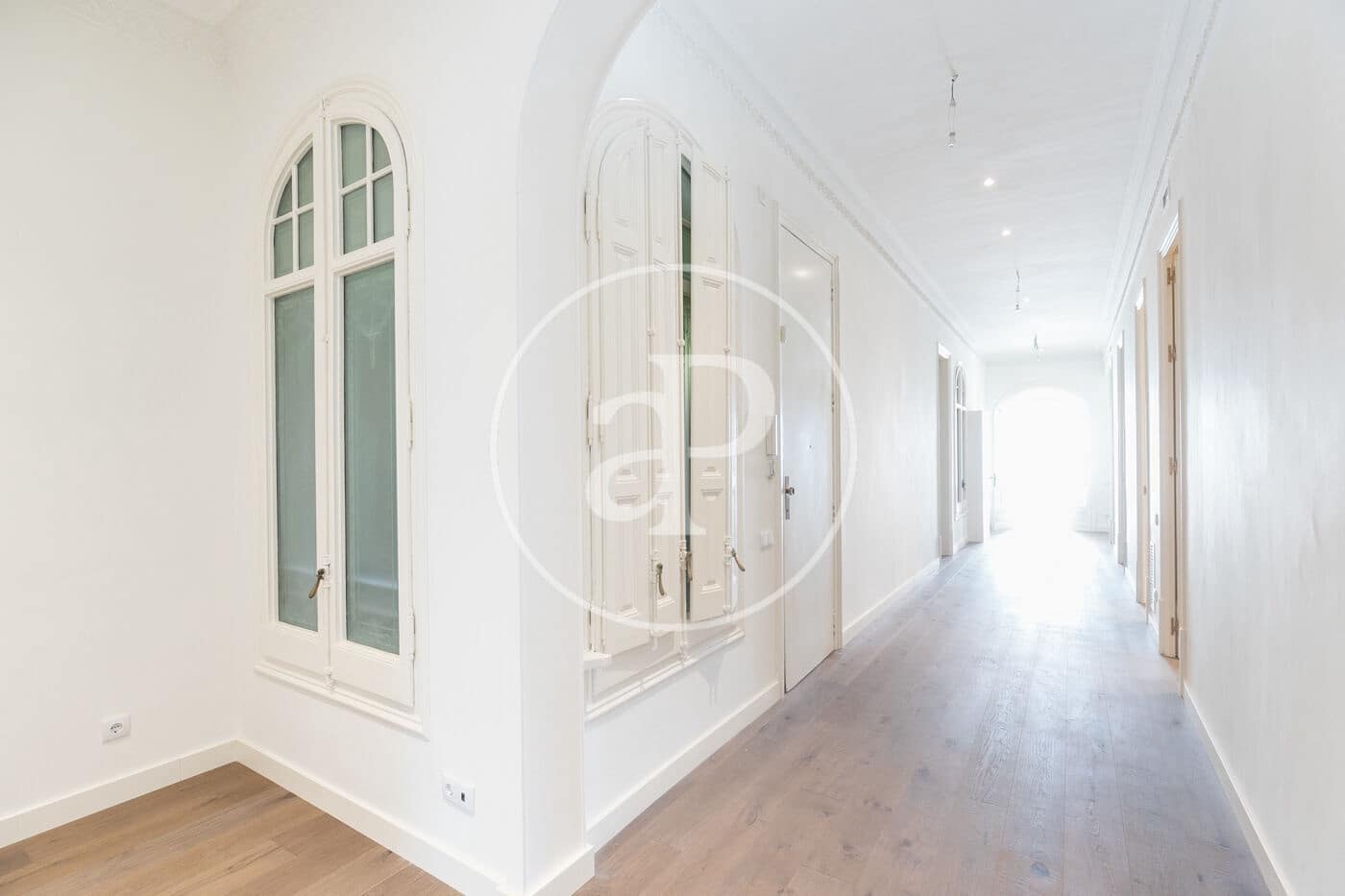 4 sovrum Lägenhet att hyra i Barcelona stad - 4 295 € (Ref: 8781819)