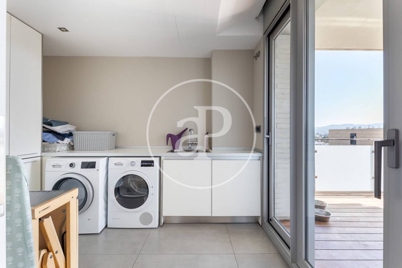 5 soveværelse Villa til salg i Sant Cugat del Valles med swimmingpool - € 2.000.000 (Ref: 8784091)