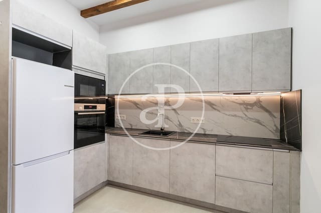 3 bedroom Apartment for sale in La Sagrada Família, Barcelona city - € 460,000 (Ref: 8789678)