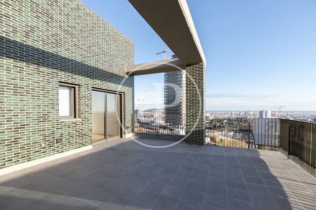 3 bedroom Penthouse for rent in Esplugues de Llobregat with pool - € 3,650 (Ref: 8789679)