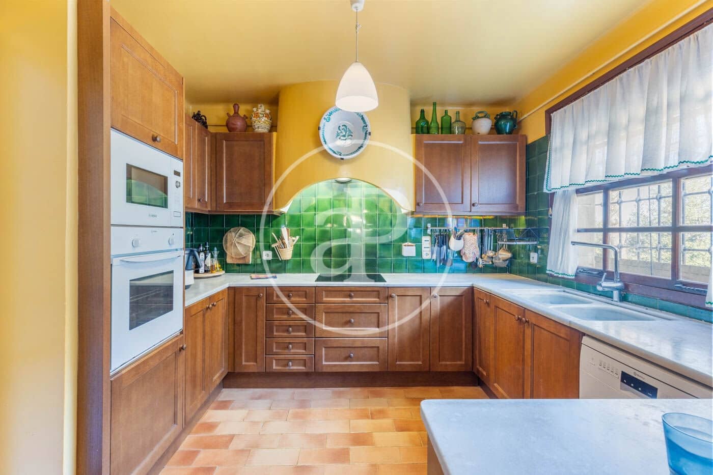 6 bedroom Villa for sale in Vilanova del Valles with pool - € 990,000 (Ref: 8792509)