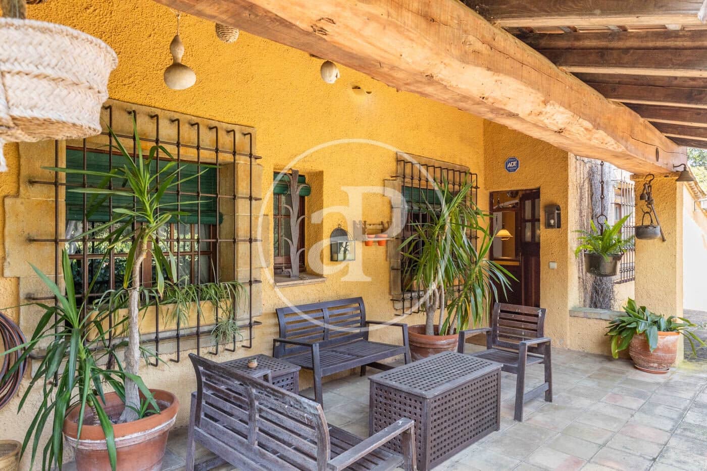 6 bedroom Villa for sale in Vilanova del Valles with pool - € 990,000 (Ref: 8792509)