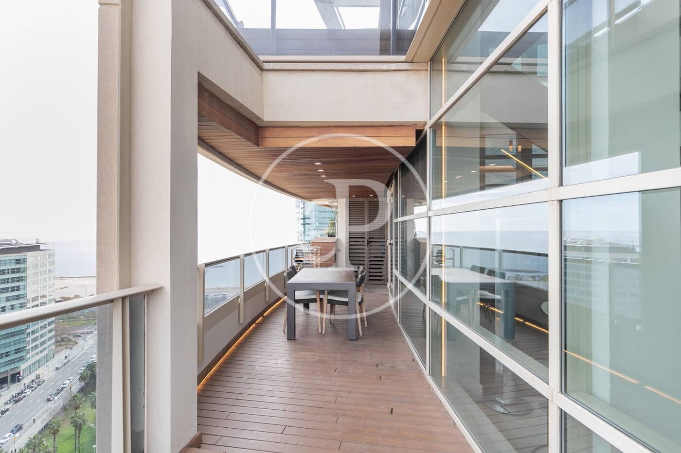 3 soveværelse Penthouse til salg i Barcelona by med swimmingpool - € 2.690.000 (Ref: 8792511)