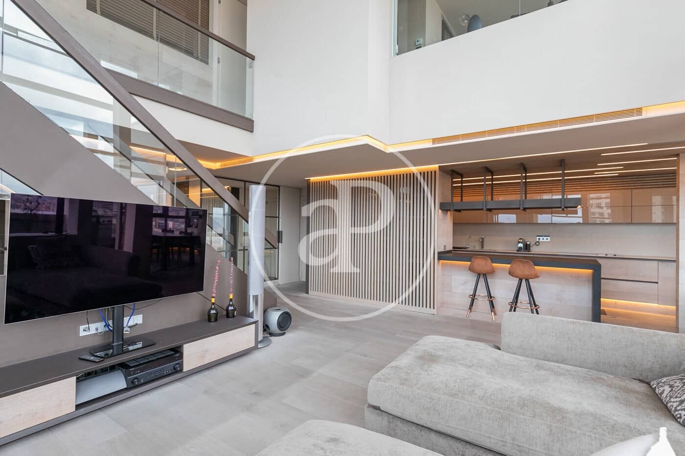 3 soveværelse Penthouse til salg i Barcelona by med swimmingpool - € 2.690.000 (Ref: 8792511)