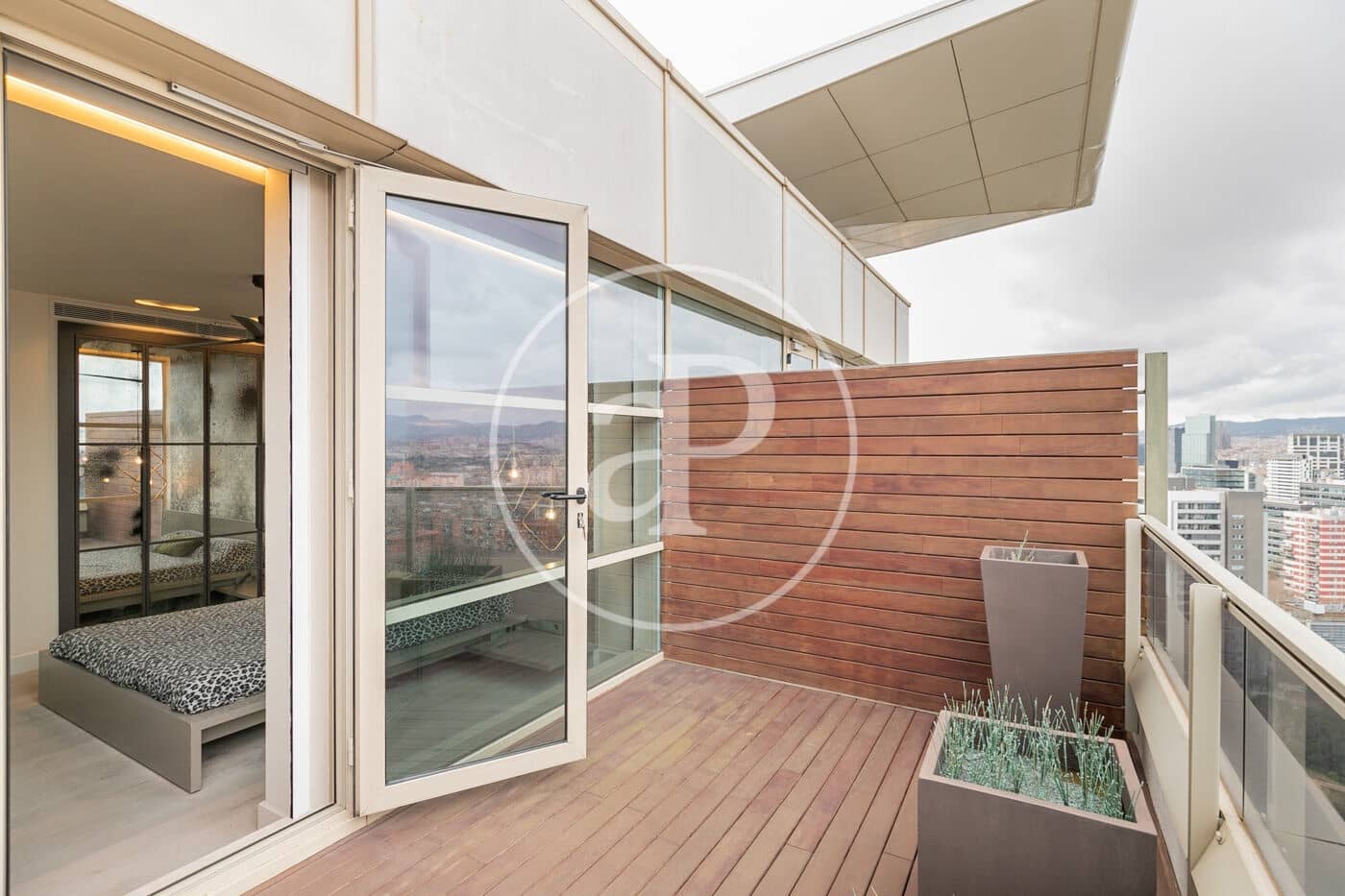 3 soveværelse Penthouse til salg i Barcelona by med swimmingpool - € 2.690.000 (Ref: 8792511)