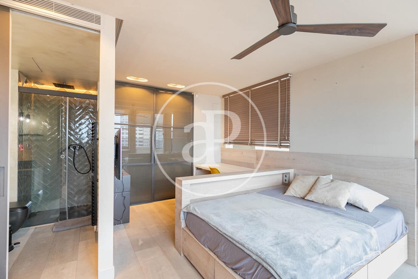 3 soveværelse Penthouse til salg i Barcelona by med swimmingpool - € 2.690.000 (Ref: 8792511)