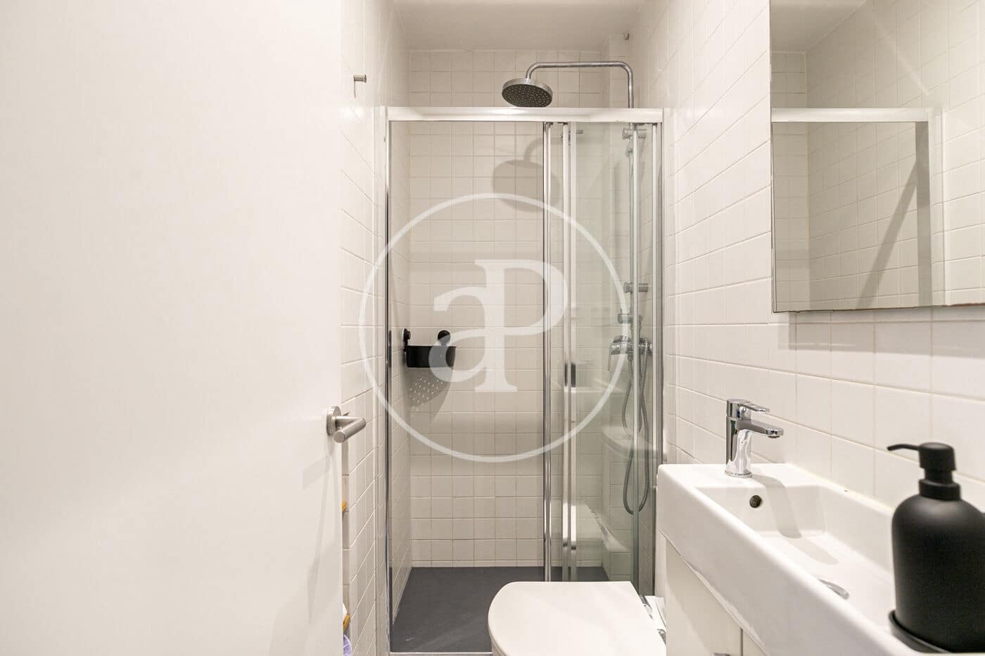 2 soverom Leilighet til salgs i Barcelona by - € 205 000 (Ref: 8798911)