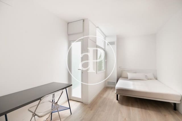 5 bedroom Apartment for rent in La Sagrera, Barcelona city - € 3,025 (Ref: 8798913)