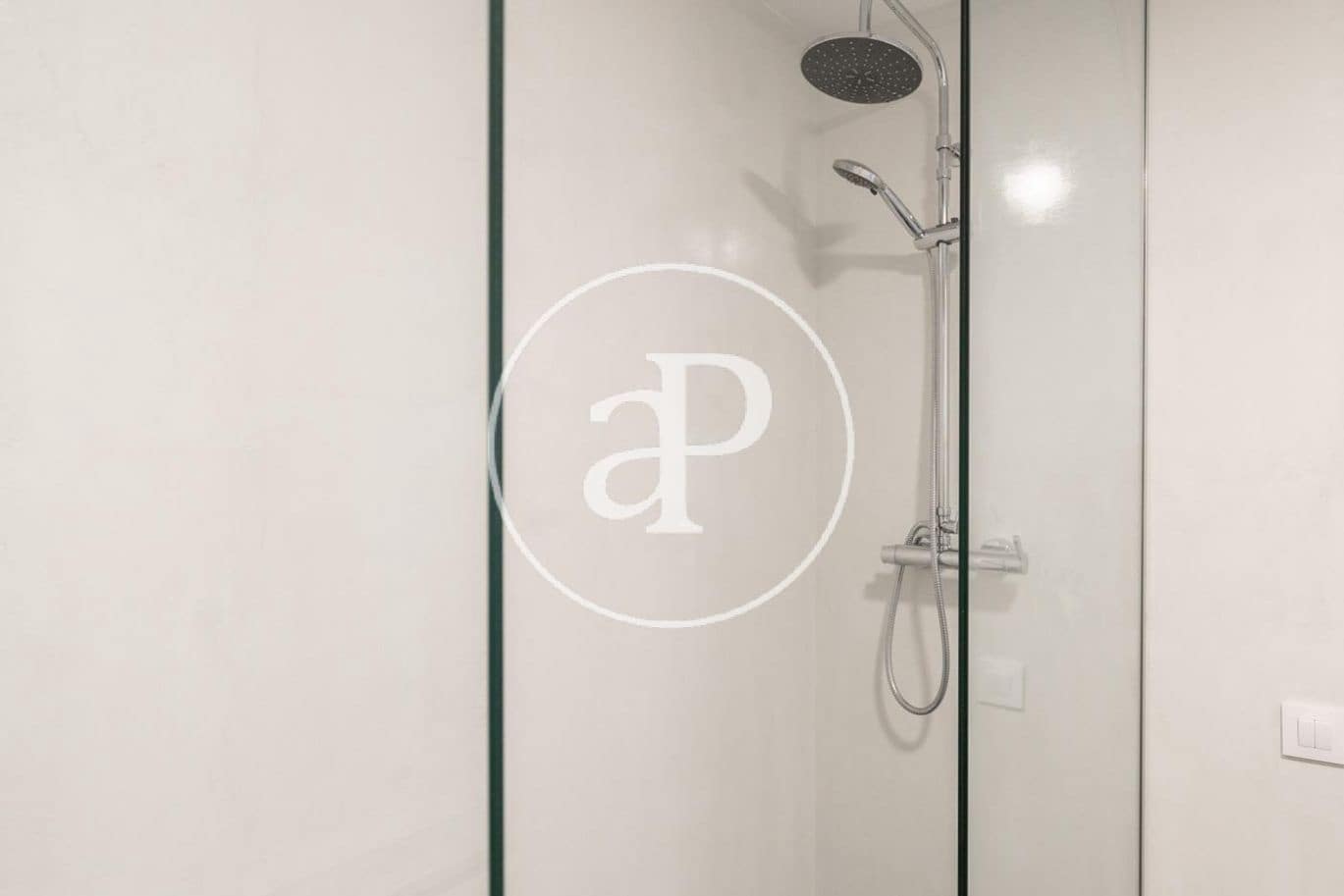 5 bedroom Apartment for rent in Barcelona city - € 3,025 (Ref: 8798913)