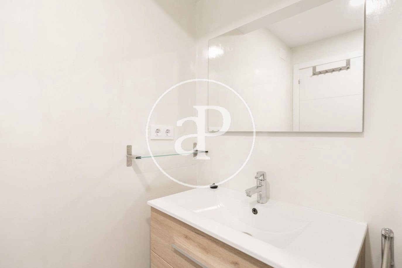 5 bedroom Apartment for rent in Barcelona city - € 3,025 (Ref: 8798913)