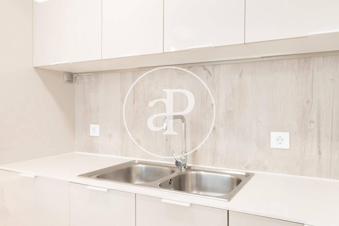 5 bedroom Apartment for rent in Barcelona city - € 3,025 (Ref: 8798913)