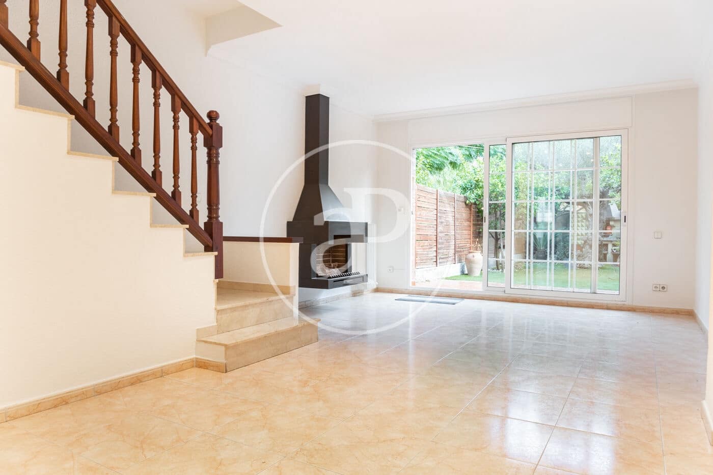 4 bedroom Villa for rent in Sant Cugat del Valles with garage - € 2,459 (Ref: 8798915)