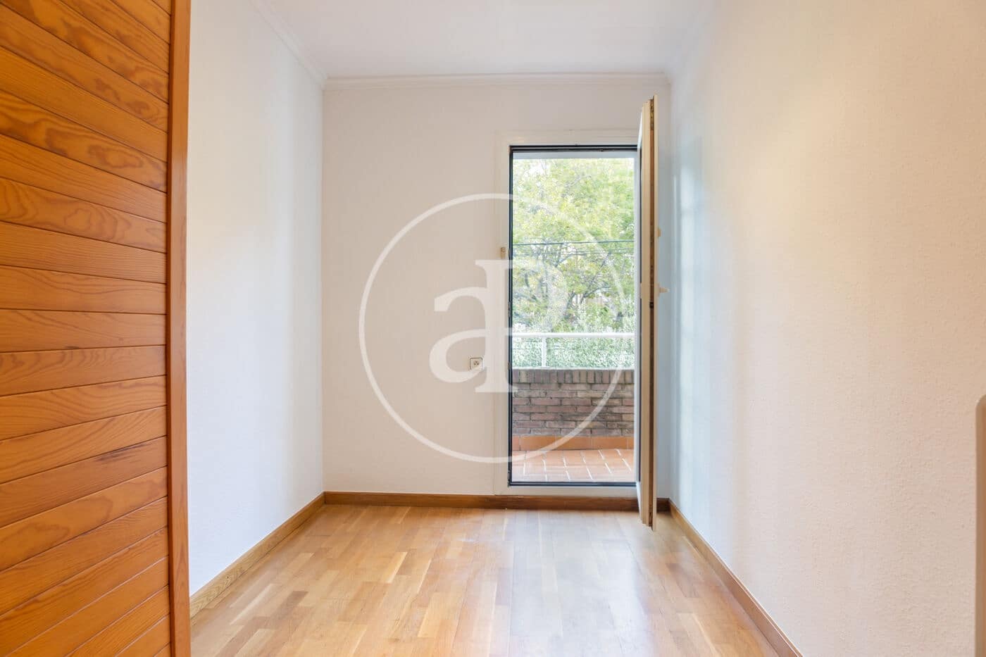 4 bedroom Villa for rent in Sant Cugat del Valles with garage - € 2,459 (Ref: 8798915)