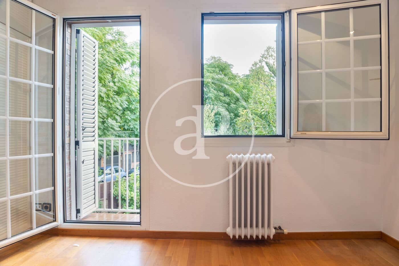 4 bedroom Villa for rent in Sant Cugat del Valles with garage - € 2,459 (Ref: 8798915)