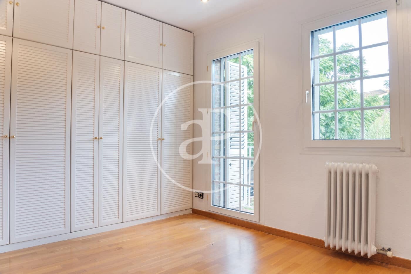 4 bedroom Villa for rent in Sant Cugat del Valles with garage - € 2,459 (Ref: 8798915)