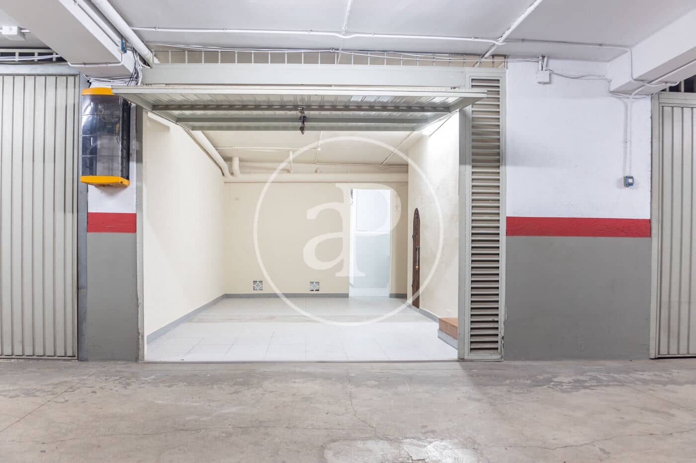 4 bedroom Villa for rent in Sant Cugat del Valles with garage - € 2,459 (Ref: 8798915)
