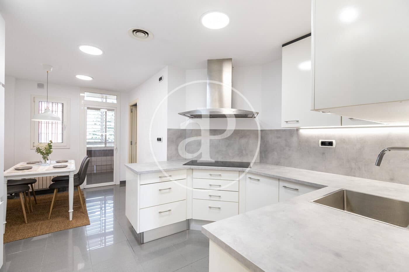 5 bedroom Apartment for rent in Barcelona city with garage - € 5,635 (Ref: 8806348)