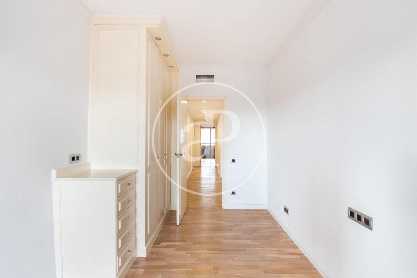 5 bedroom Apartment for rent in Barcelona city with garage - € 5,635 (Ref: 8806348)
