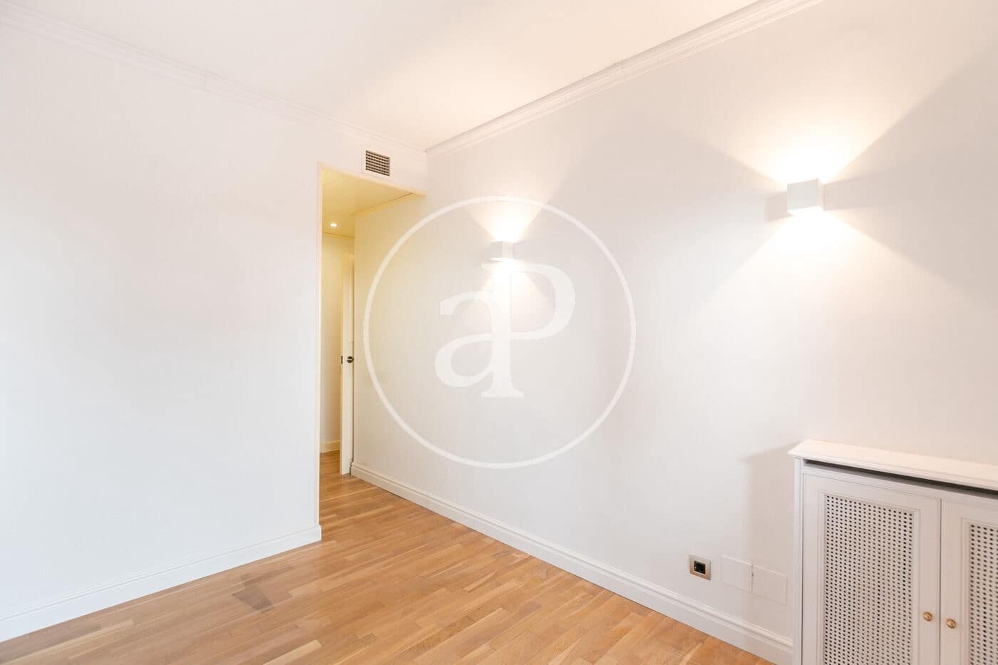5 bedroom Apartment for rent in Barcelona city with garage - € 5,635 (Ref: 8806348)
