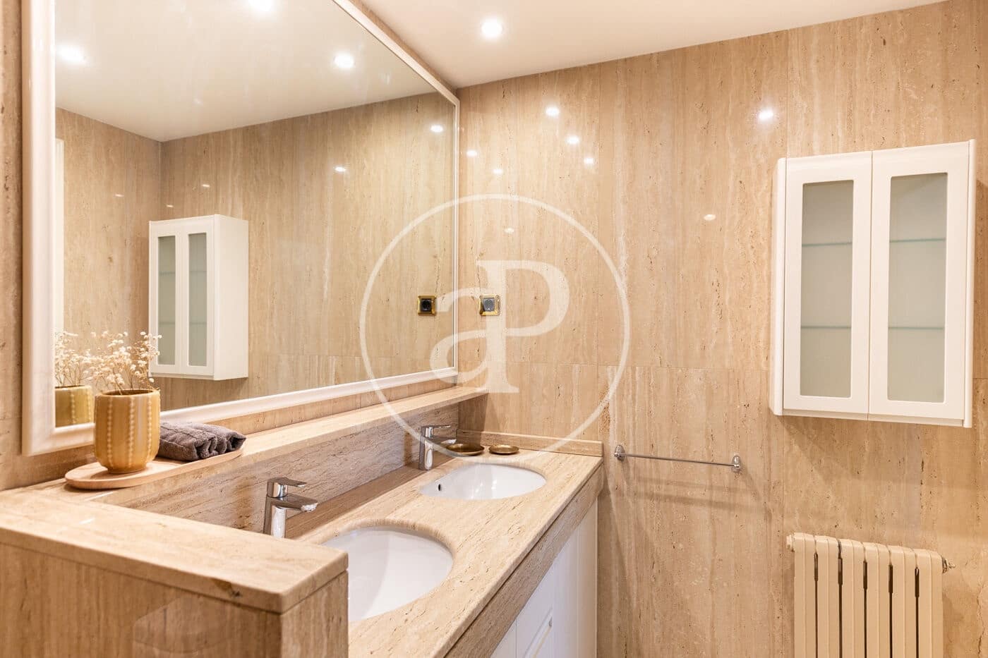 5 bedroom Apartment for rent in Barcelona city with garage - € 5,635 (Ref: 8806348)