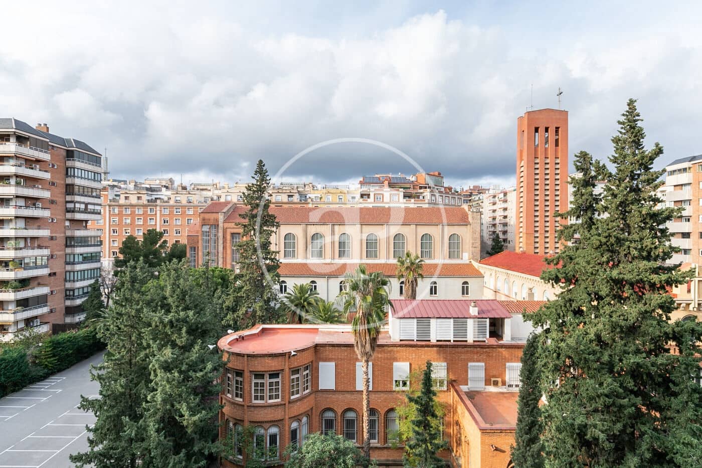5 bedroom Apartment for rent in Barcelona city with garage - € 5,635 (Ref: 8806348)