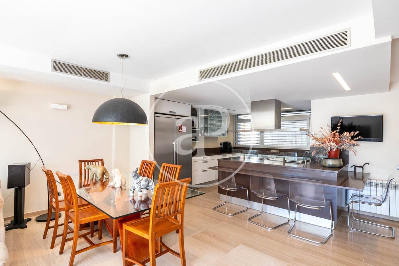 5 soveværelse Villa til salg i Barcelona by med swimmingpool - € 1.950.000 (Ref: 8806353)