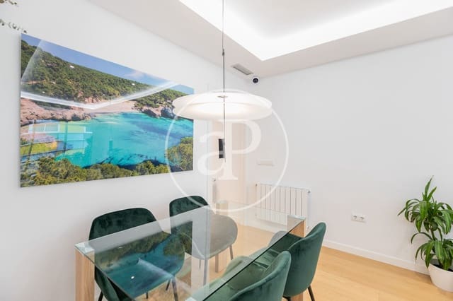 3 soverom Leilighet til salgs i L'Antiga Esquerra de L'Eixample, Barcelona by - € 950 000 (Ref: 8809815)