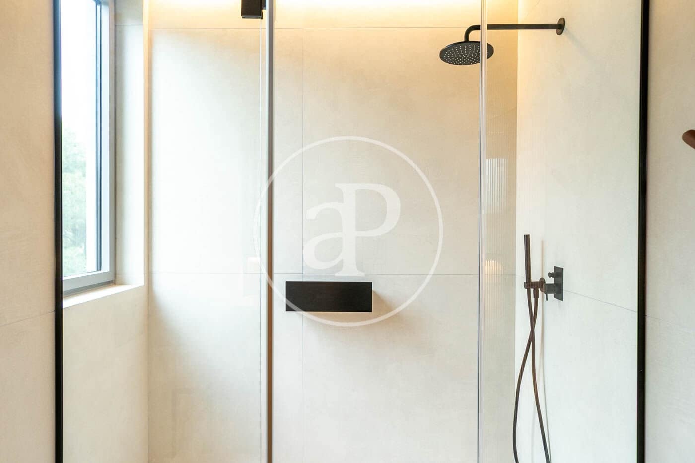 3 sovrum Lägenhet att hyra i Barcelona stad med pool - 4 950 € (Ref: 8815920)