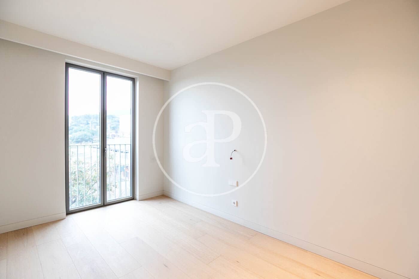 3 sovrum Lägenhet att hyra i Barcelona stad med pool - 4 950 € (Ref: 8815920)
