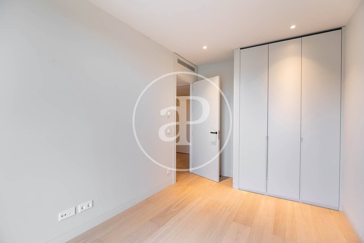 3 sovrum Lägenhet att hyra i Barcelona stad med pool - 4 950 € (Ref: 8815920)