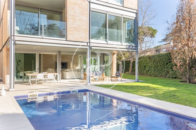 6 bedroom Villa for sale in Sant Cugat del Vallès with pool - € 3,250,000 (Ref: 8825049)