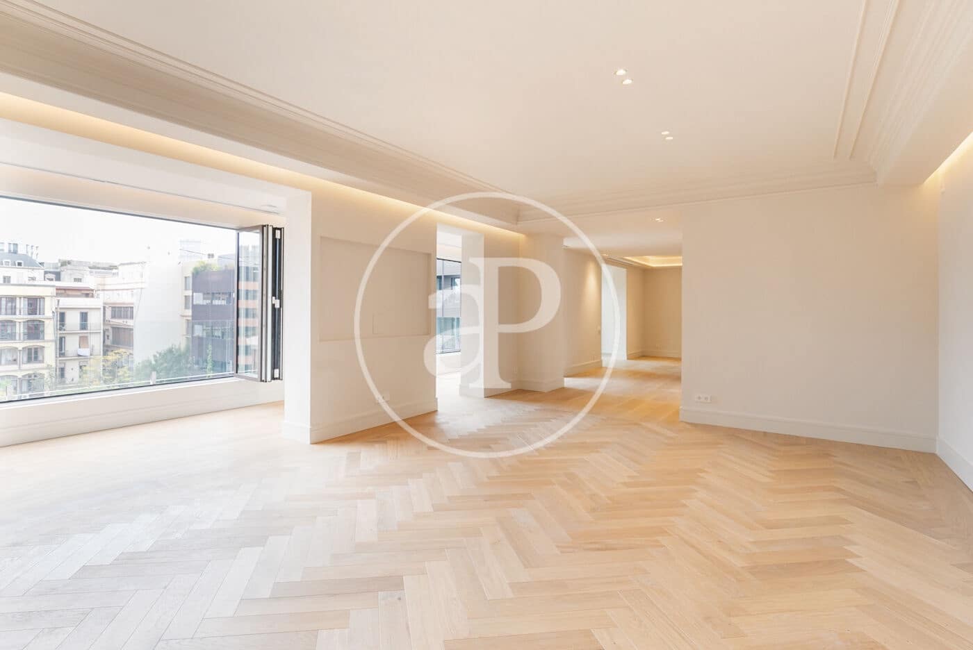 4 soveværelse Lejlighed til salg i Barcelona by - € 2.950.000 (Ref: 8825050)