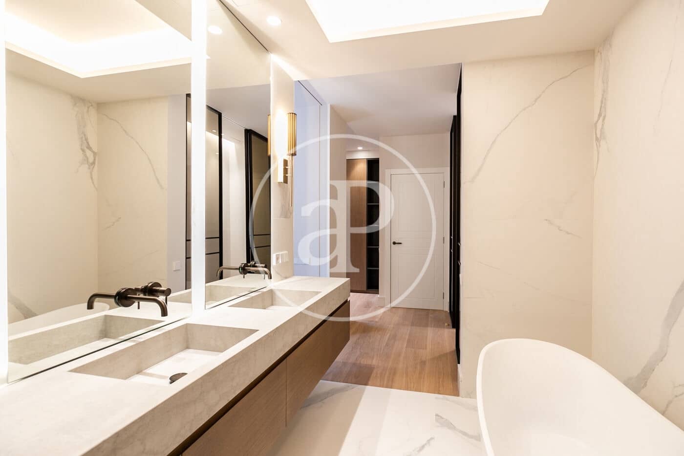 4 soveværelse Lejlighed til salg i Barcelona by - € 2.950.000 (Ref: 8825050)