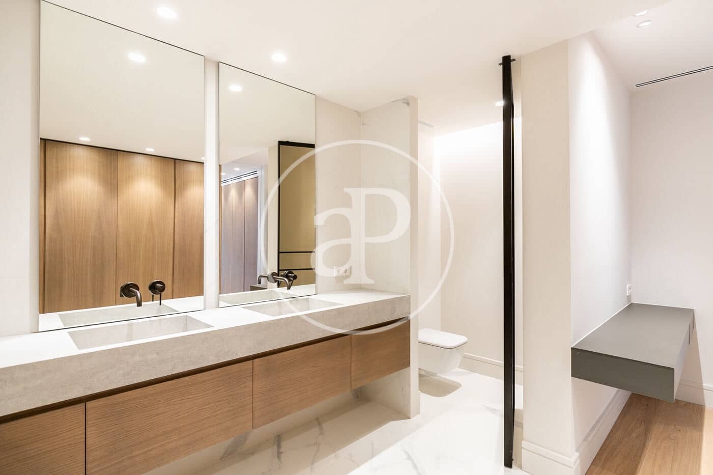 4 soveværelse Lejlighed til salg i Barcelona by - € 2.950.000 (Ref: 8825050)