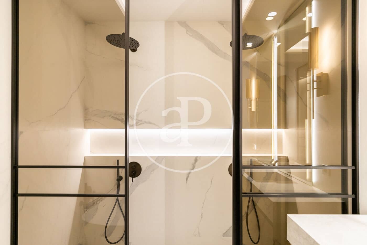 4 soveværelse Lejlighed til salg i Barcelona by - € 2.950.000 (Ref: 8825050)