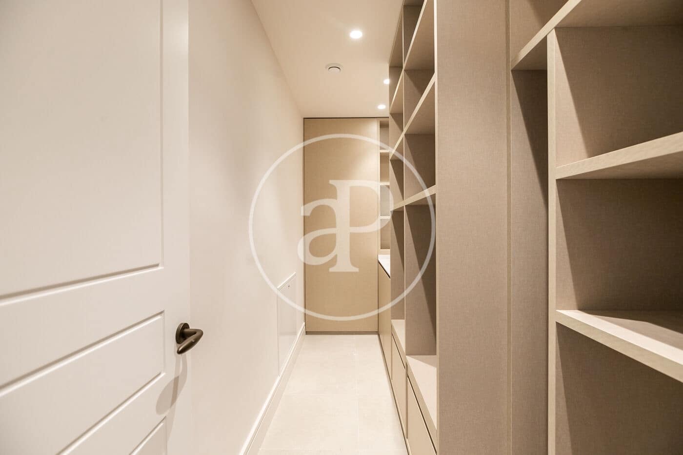 4 soveværelse Lejlighed til salg i Barcelona by - € 2.950.000 (Ref: 8825050)