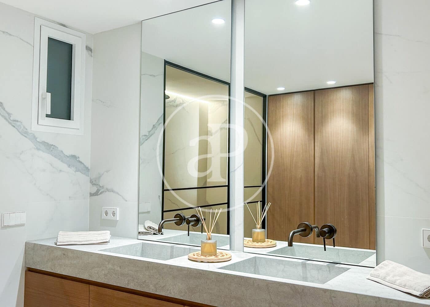 4 soveværelse Lejlighed til salg i Barcelona by - € 2.950.000 (Ref: 8825050)