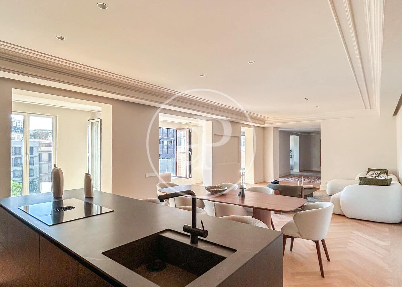 4 soveværelse Lejlighed til salg i Barcelona by - € 2.950.000 (Ref: 8825050)