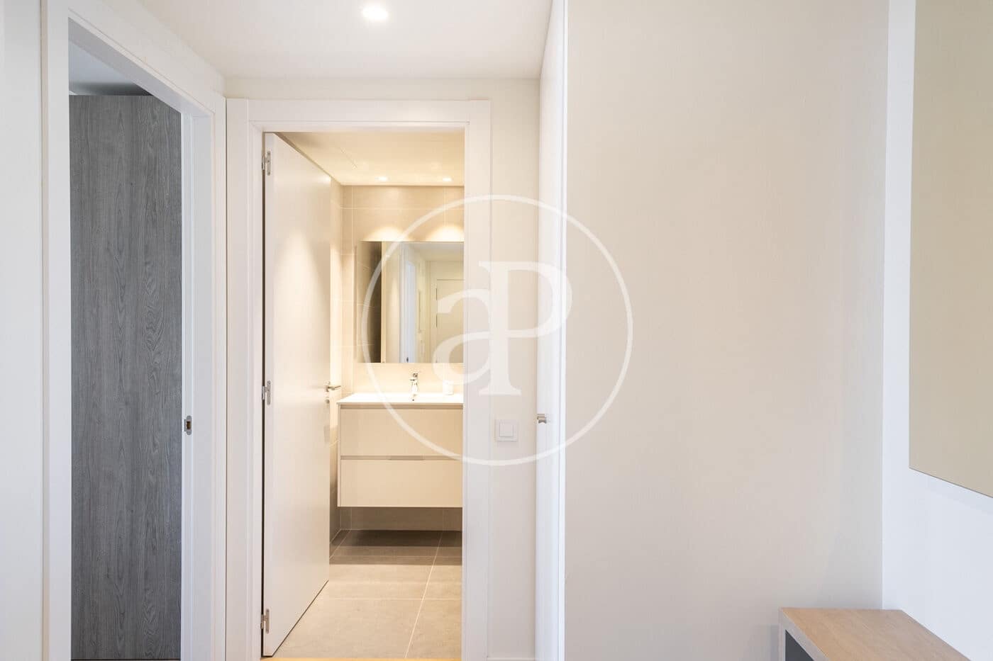 Apartamento de 2 habitaciones en Barcelona ciudad en alquiler - 1.790 € (Ref: 8836844)