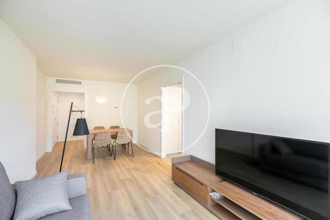 Apartamento de 2 habitaciones en Barcelona ciudad en alquiler - 1.790 € (Ref: 8836844)