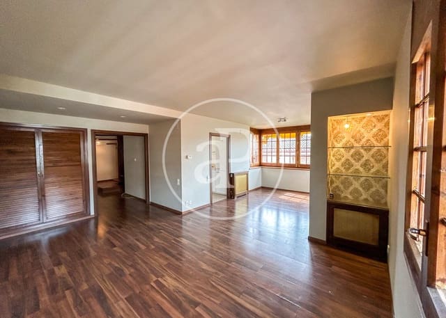 2 soveværelse Penthouse til salg i Sant Cugat del Vallès med swimmingpool - € 625.000 (Ref: 8836849)