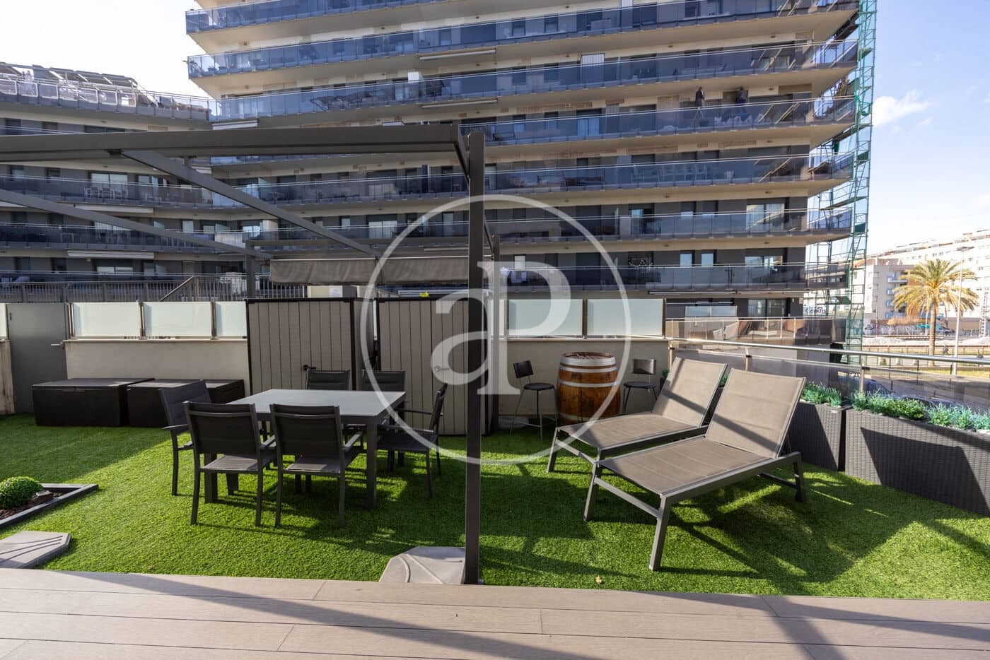 3 soveværelse Lejlighed til salg i Badalona med swimmingpool - € 720.000 (Ref: 8836852)