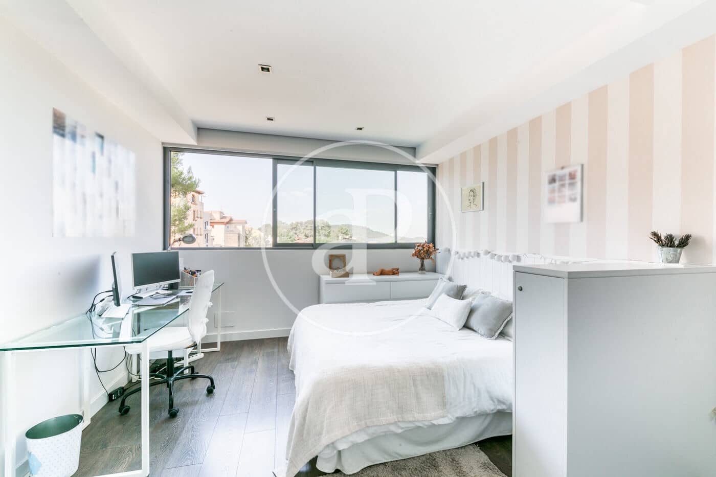 10 soveværelse Villa til leje i Barcelona by med swimmingpool - € 20.000 (Ref: 8839160)