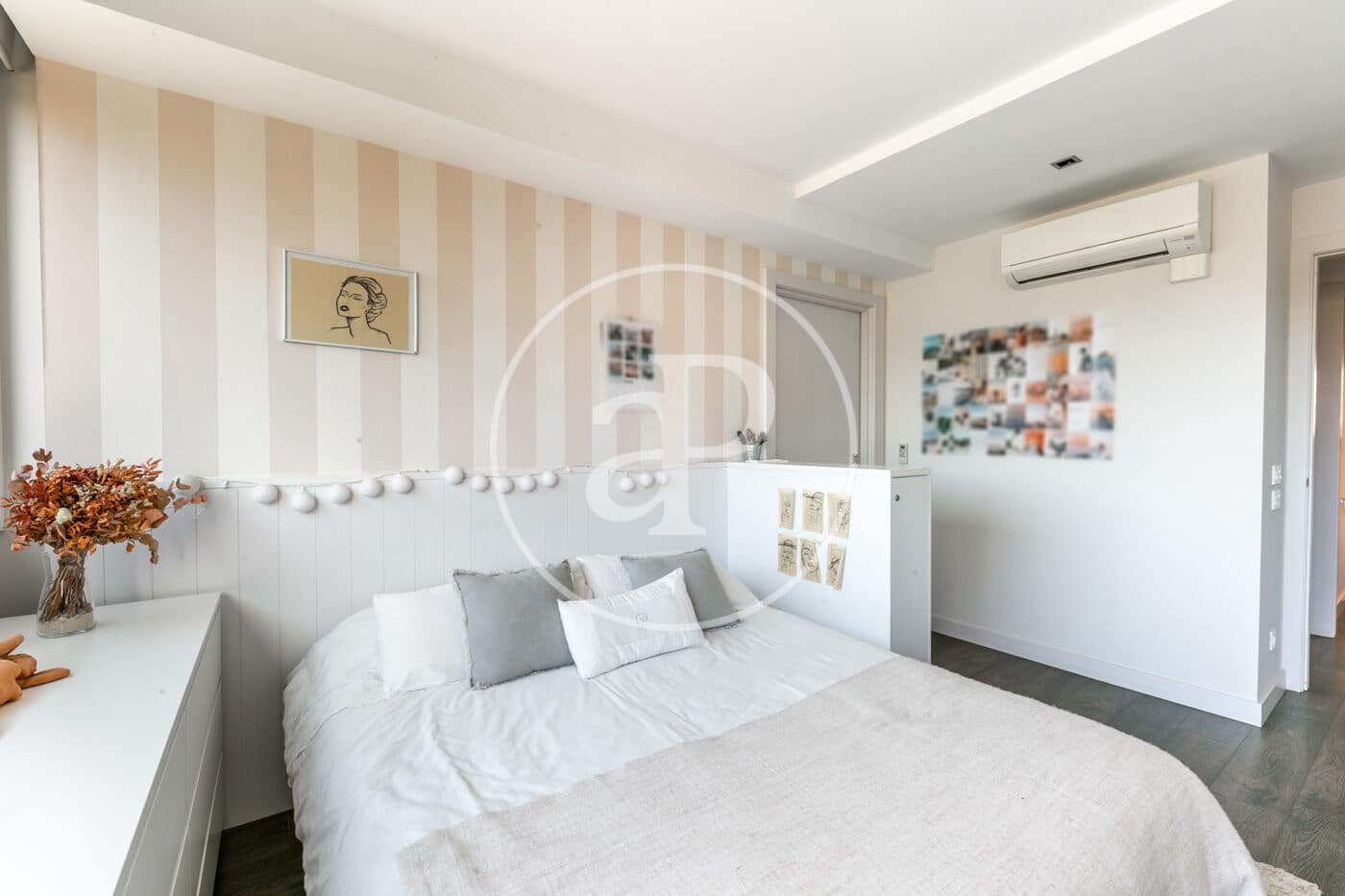 10 soveværelse Villa til leje i Barcelona by med swimmingpool - € 20.000 (Ref: 8839160)