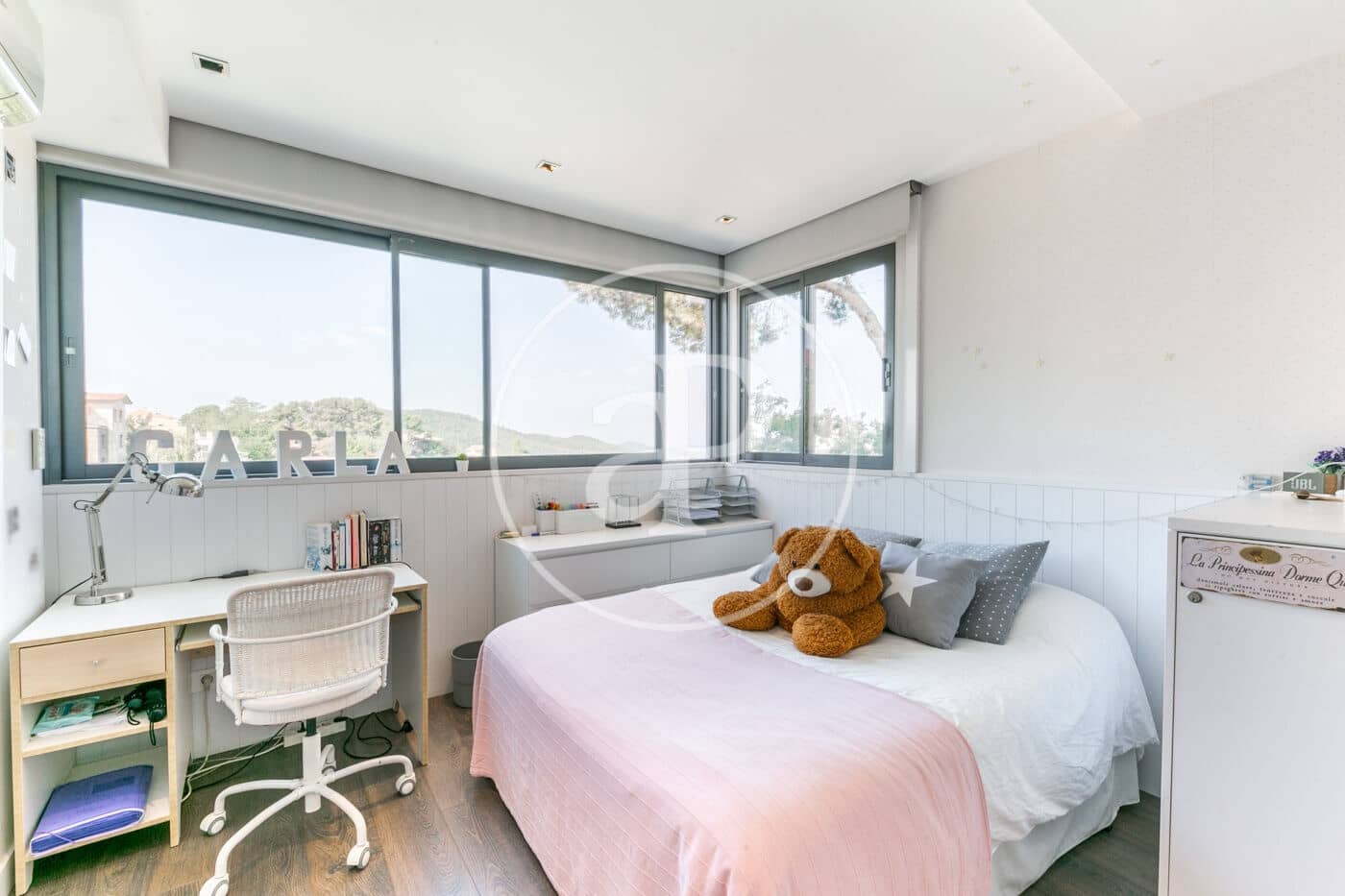 10 soveværelse Villa til leje i Barcelona by med swimmingpool - € 20.000 (Ref: 8839160)