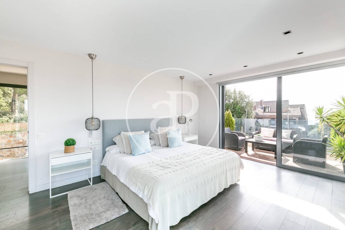 10 soveværelse Villa til leje i Barcelona by med swimmingpool - € 20.000 (Ref: 8839160)