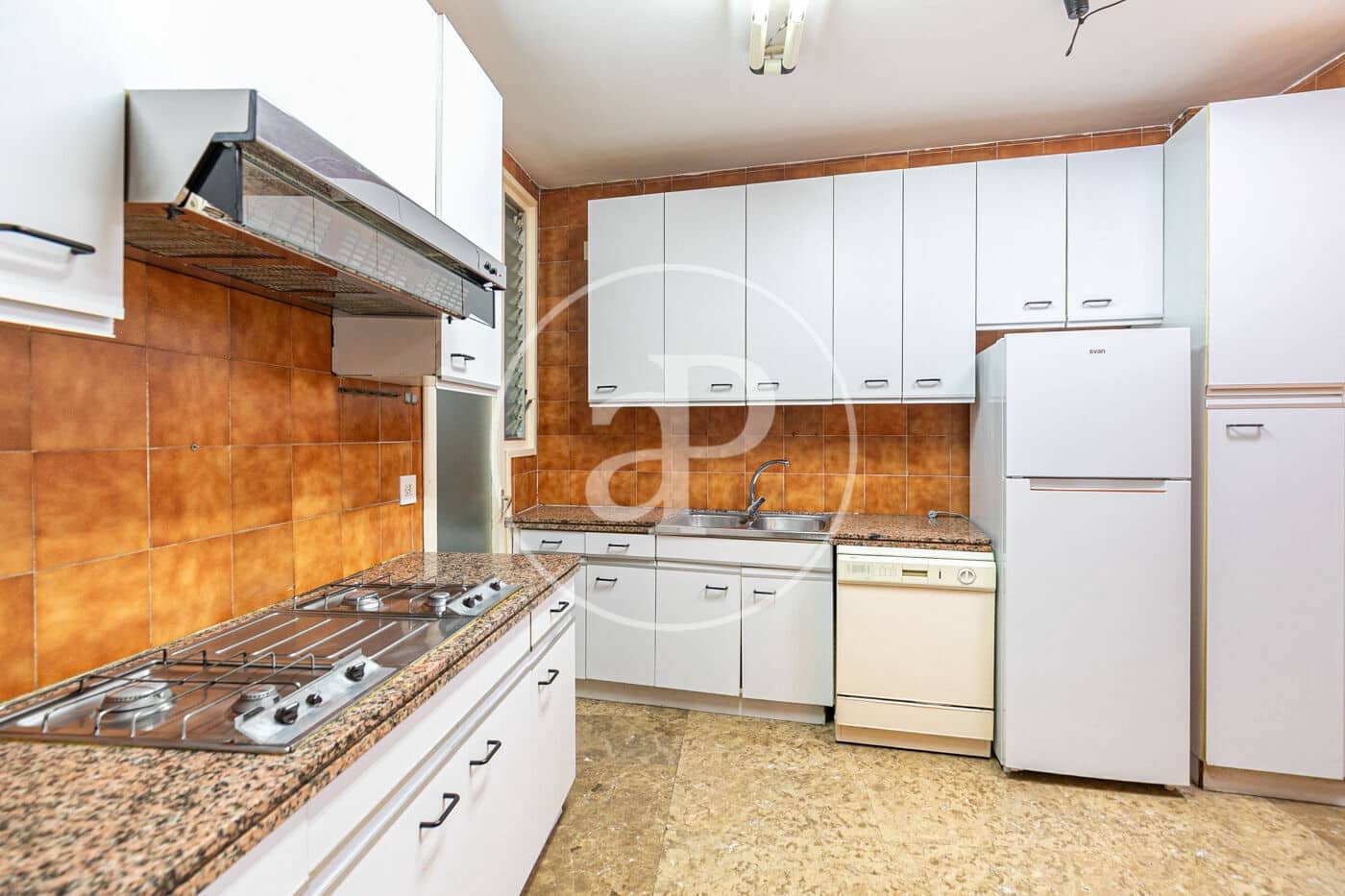 4 soveværelse Lejlighed til salg i Barcelona by - € 660.000 (Ref: 8841289)